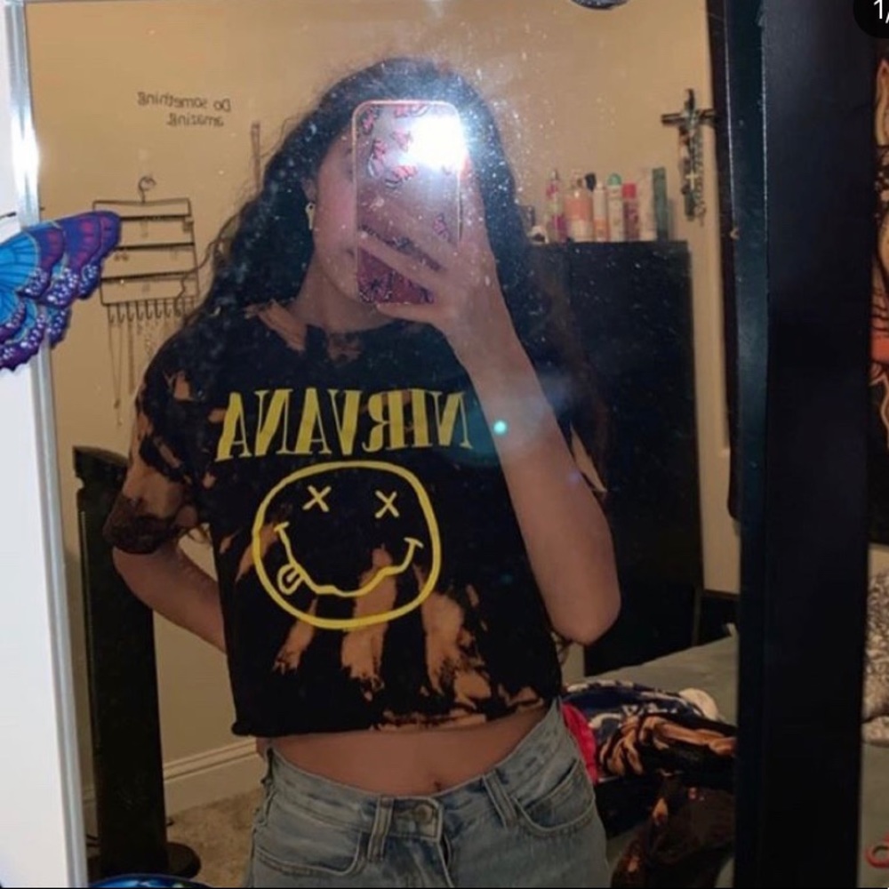 Crop top bleach top